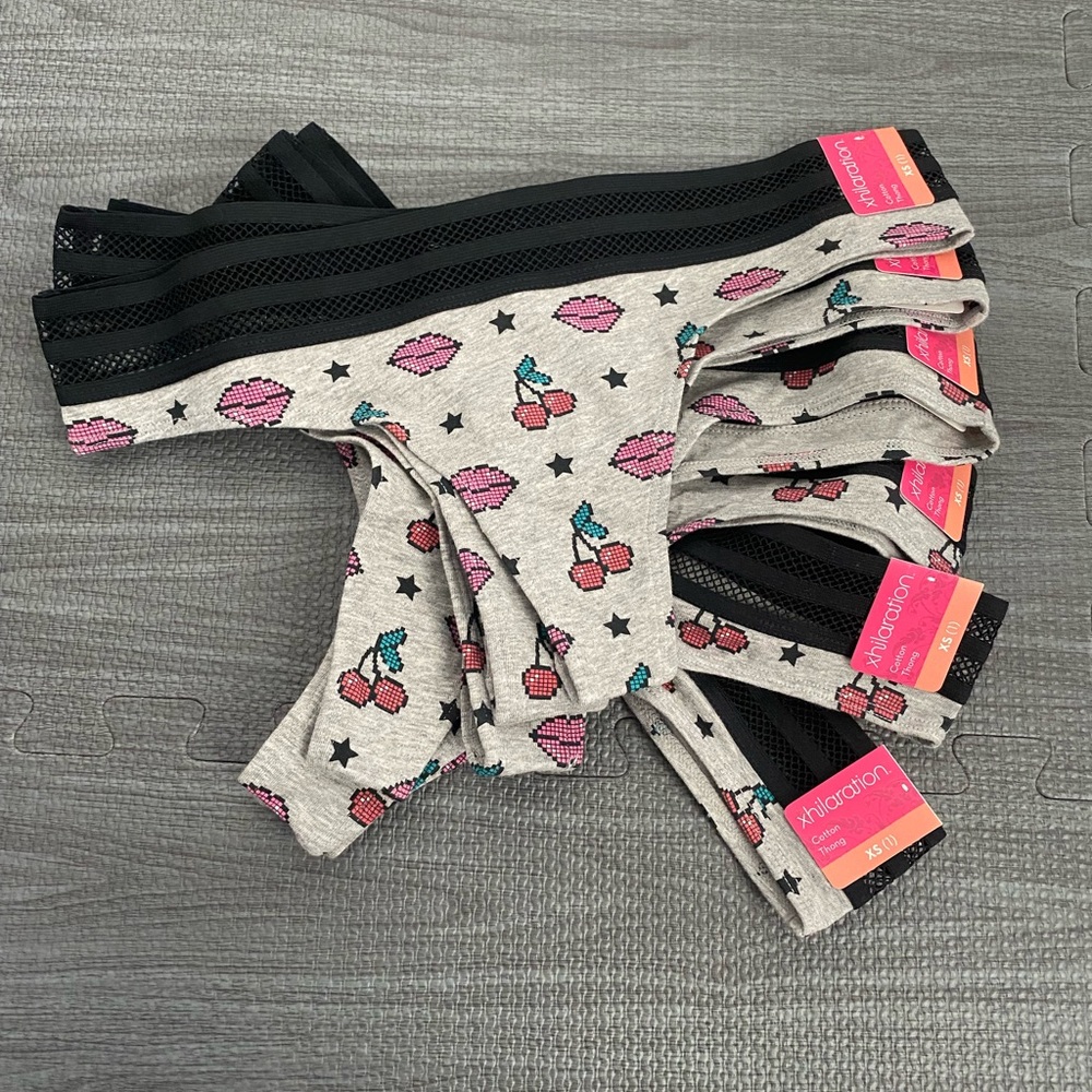 6 Thongs $8 Size XS NWT